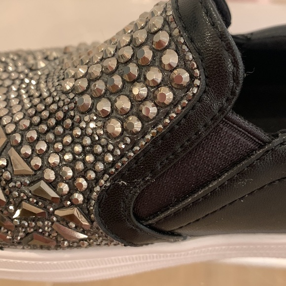 Skechers Street Style Slip-On Sneakers - Picture 4 of 10